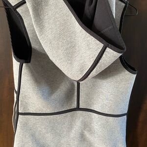 Lululemon reversible vest